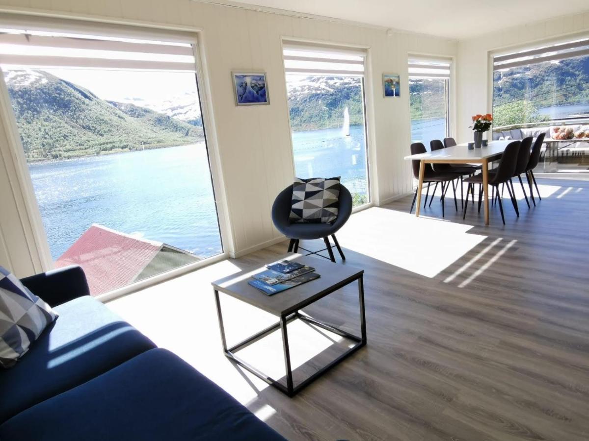 Waterfront Senja Apartment Torsken Ngoại thất bức ảnh